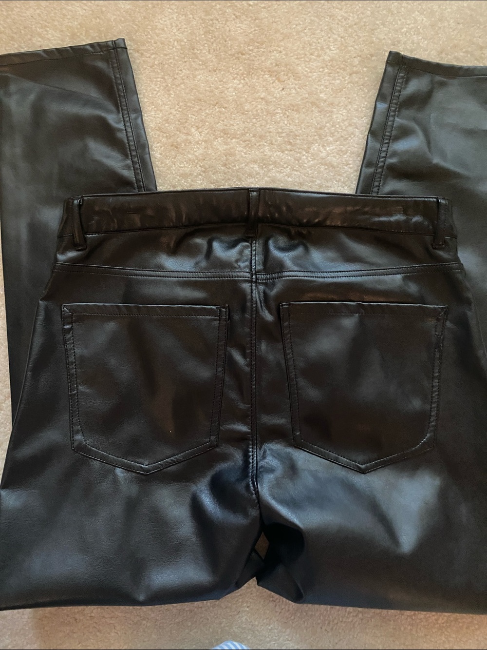 Express NWT size 12R stretch faux leather ankle leggings - Picture 5 of 6